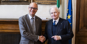 INSIEME AL MINISTERO DELL'ISTRUZIONE E DEL MERITO